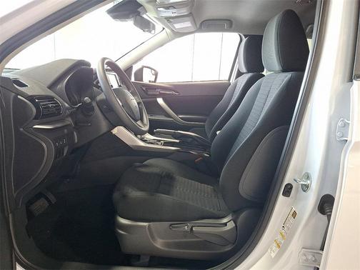 2025 Mitsubishi Eclipse Cross ES