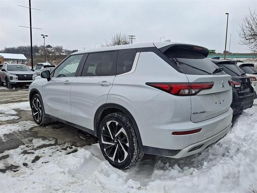 2024 Mitsubishi Outlander SE 2.5 2WD