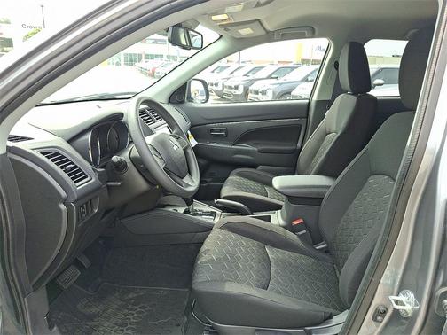 2025 Mitsubishi Outlander Sport 2.0 ES