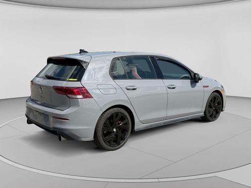 Moonstone 2022 Volkswagen Golf GTI 2.0T SE DSG