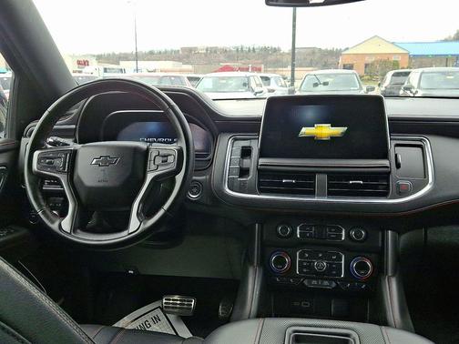 2023 Chevrolet Tahoe 4WD RST