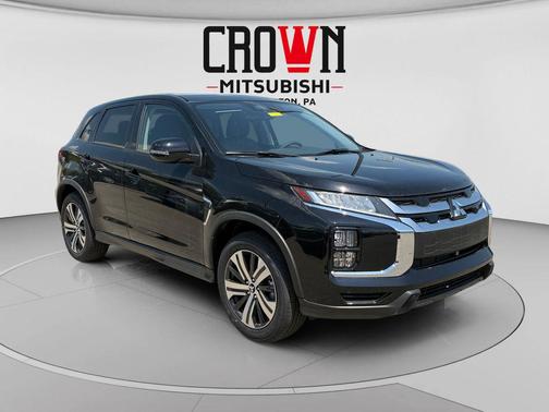 Labrador Black Pearl 2026 Mitsubishi Outlander Sport SE