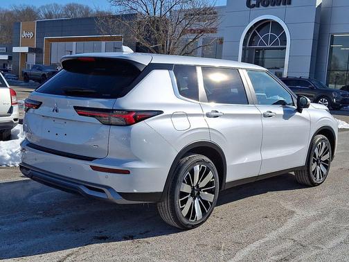 2026 Mitsubishi Outlander SE 1.5T S-AWC