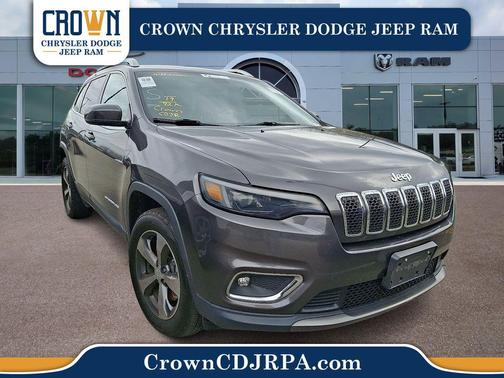 Granite Crystal Metallic Clearcoat 2019 Jeep Cherokee Limited
