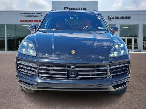 2022 Porsche Cayenne Platinum Edition