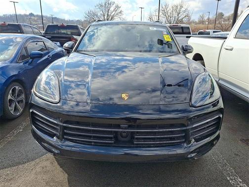 2022 Porsche Cayenne Platinum Edition