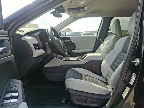 2025 Mitsubishi Outlander SE 2.5 S-AWC