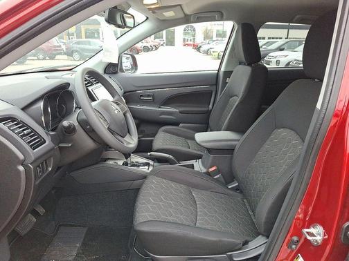 Red Diamond 2026 Mitsubishi Outlander Sport 2.0 ES