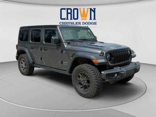 Granite Crystal Metallic Clearcoat 2025 Jeep Wrangler 4xe Willys