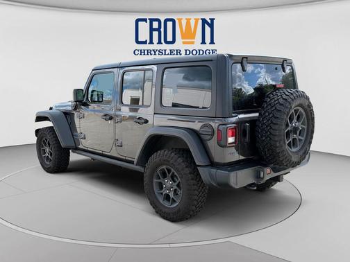 Granite Crystal Metallic Clearcoat 2025 Jeep Wrangler 4xe Willys