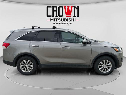 Titanium Silver 2016 Kia Sorento LX