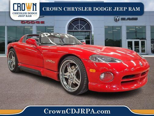 Red 1994 Dodge Viper RT/10