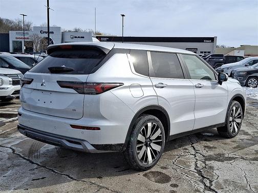 2026 Mitsubishi Outlander SE 1.5T S-AWC