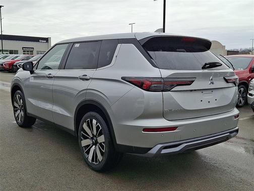 2026 Mitsubishi Outlander SE 1.5T S-AWC