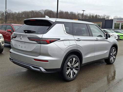 2026 Mitsubishi Outlander SE 1.5T S-AWC