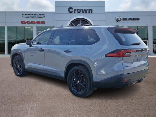 2025 Toyota Grand Highlander Hybrid Nightshade Edition