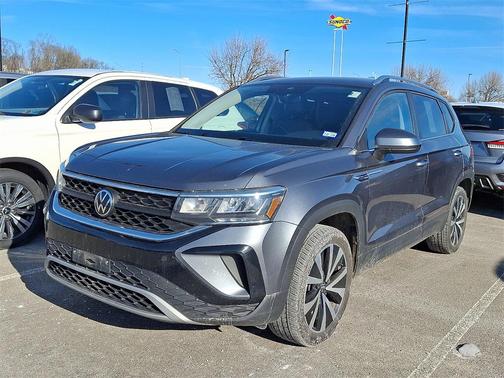 2024 Volkswagen Taos 1.5T SE