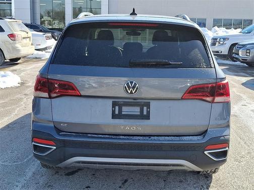2024 Volkswagen Taos 1.5T SE