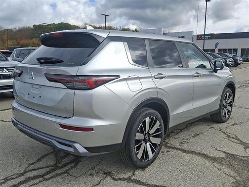 2025 Mitsubishi Outlander SE 2.5 S-AWC