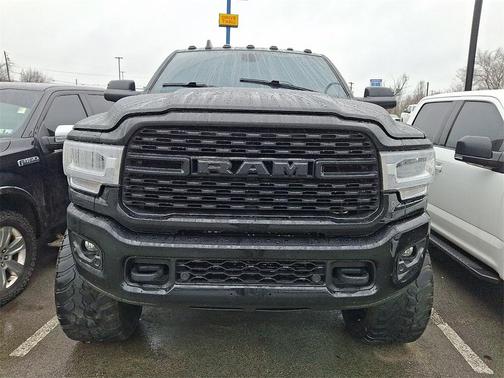 2022 RAM 2500 Big Horn Crew Cab 4x4 6'4' Box