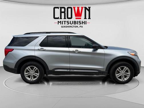 Silver Metallic 2020 Ford Explorer XLT