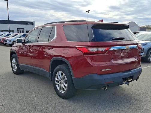 2020 Chevrolet Traverse LT Cloth