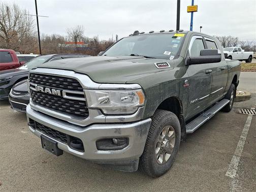 2022 RAM 2500 Big Horn Mega Cab 4x4 6'4'' Box