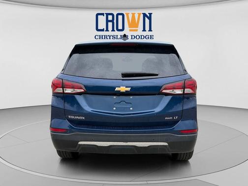 Blue Glow Metallic 2023 Chevrolet Equinox 1LT