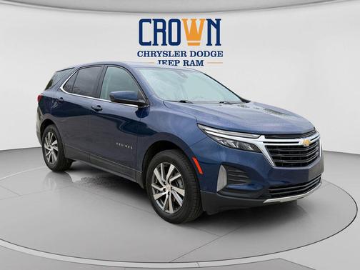 Blue Glow Metallic 2023 Chevrolet Equinox 1LT