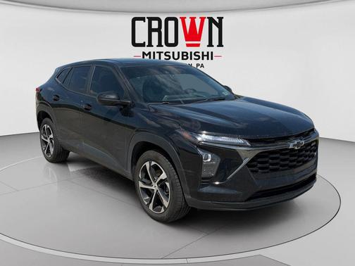 Mosaic Black Metallic 2024 Chevrolet Trax FWD 1RS