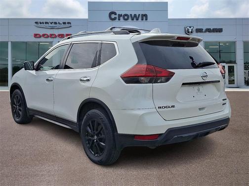 2018 Nissan Rogue SV