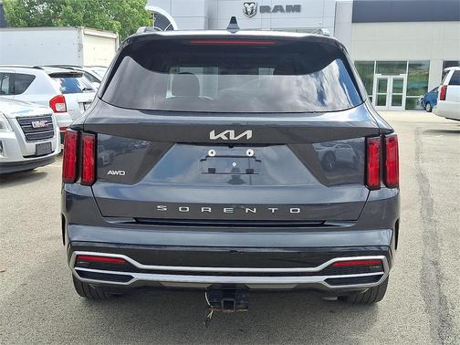 2022 Kia Sorento SX