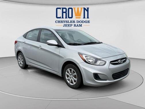 Ironman Silver Metallic 2013 Hyundai Accent GLS