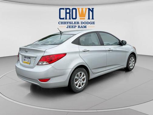 Ironman Silver Metallic 2013 Hyundai Accent GLS