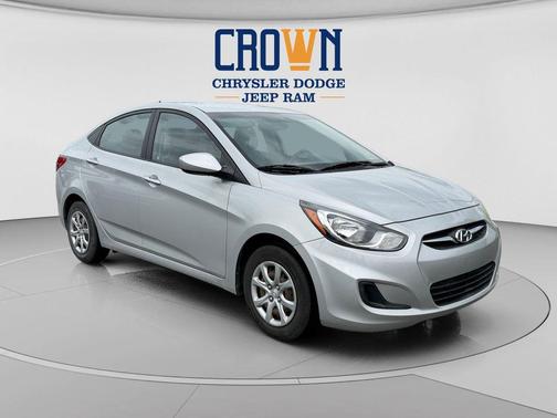 Ironman Silver Metallic 2013 Hyundai Accent GLS