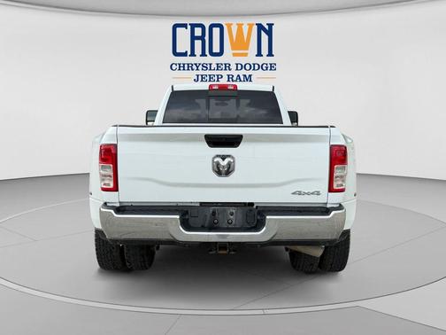 Bright White Clearcoat 2023 RAM 3500 Tradesman Crew Cab 4x4 8' Box