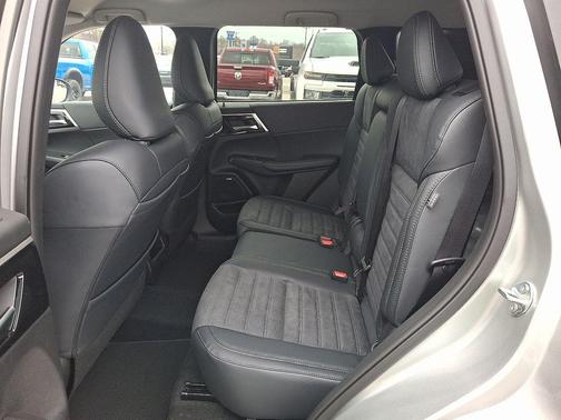 2026 Mitsubishi Outlander SE 1.5T S-AWC