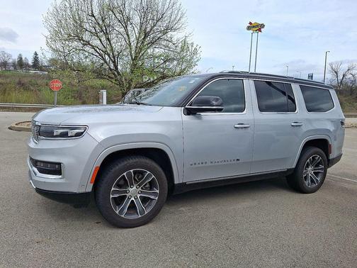 Silver Zynith 2023 Jeep Grand Wagoneer 4x4