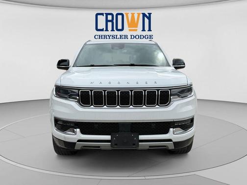 Bright White Clearcoat 2024 Jeep Wagoneer Series II 4x4