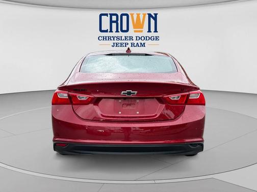 Cajun Red Tintcoat 2018 Chevrolet Malibu LT