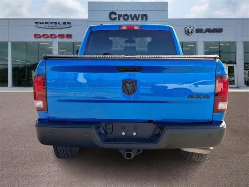 2022 RAM 1500 Classic Warlock Quad Cab 4x4 6'4' Box