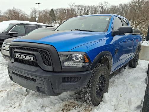 2022 RAM 1500 Classic Warlock Quad Cab 4x4 6'4' Box