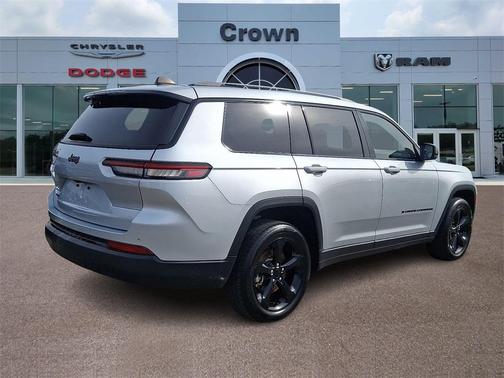 2023 Jeep Grand Cherokee L Altitude