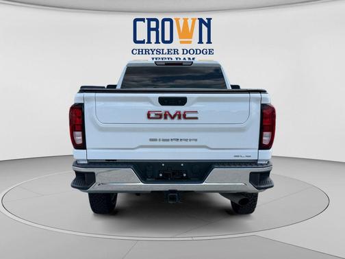 Summit White 2022 GMC Sierra 2500 SLE