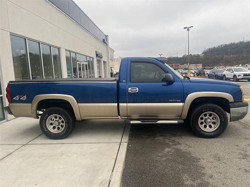2003 Chevrolet Silverado 1500 Base