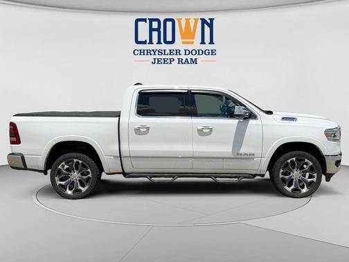 Bright White Clearcoat 2021 RAM 1500 Limited