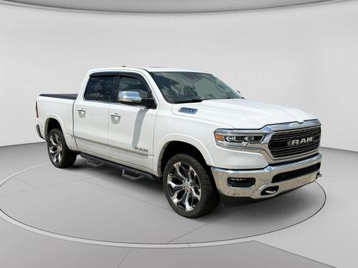 Bright White Clearcoat 2021 RAM 1500 Limited