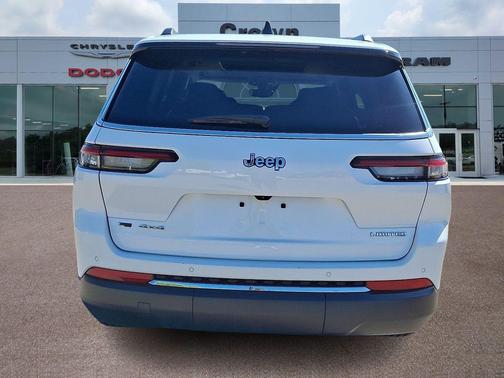 Bright White Clearcoat 2023 Jeep Grand Cherokee L Limited