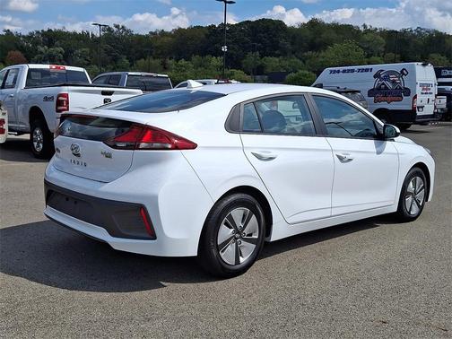 2022 Hyundai IONIQ Hybrid Blue