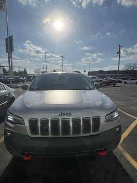 2019 Jeep Cherokee Trailhawk